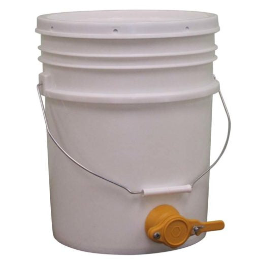 5 Gallon Bucket w/ Honey Gate and Strainer Set